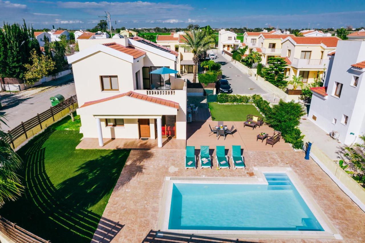 Villa Michelle Agia Napa Exterior foto